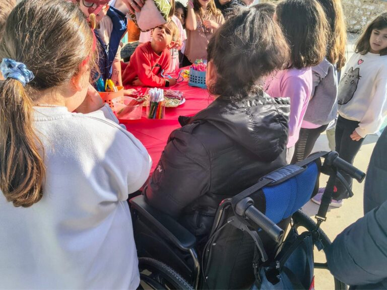 Ευχαριστούμε πολύ! (1)