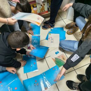 32